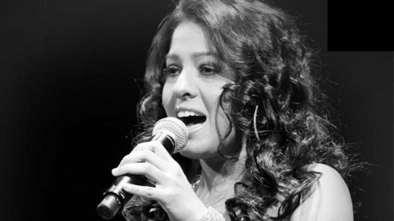 Is Sunidhi Chauhan Ready to Make Bengaluru Dance?